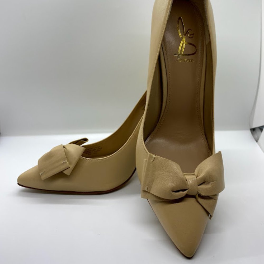Joan & David Nude Leather Pumps
